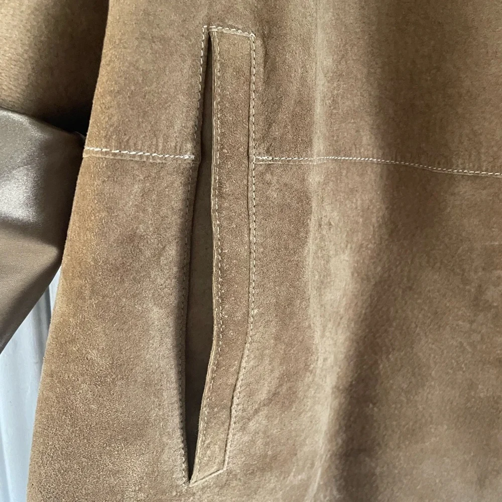 Andrew Marc 100% Leather Tan Suede Oversized Utility Jacket - Picture 5 of 8